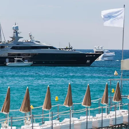 Carre Apartman Cannes